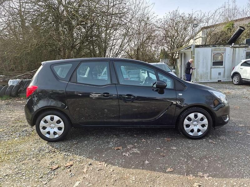 Gebraucht Opel Meriva Edition 120 PS (88 kW) 2015 Schwarz Van / Kleinbus
