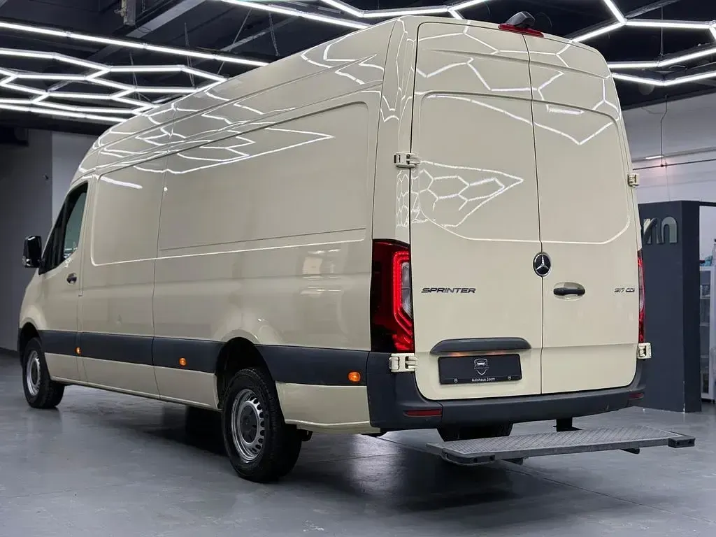 Occasion Mercedes Sprinter 170 ch (125 kW) 2021 Beige Van