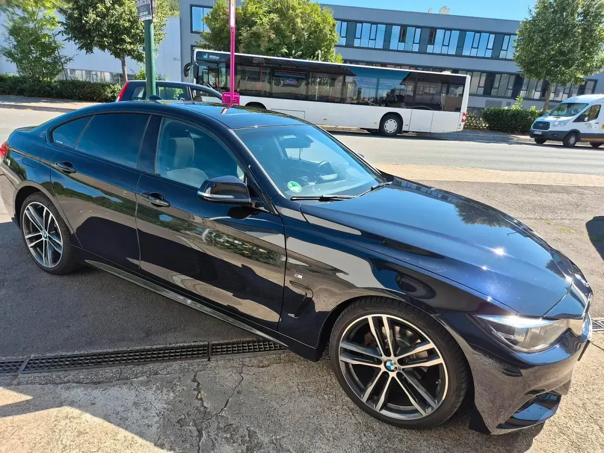 Gebraucht BMW 420 Coupé M Sport 184 PS (135 kW) 2018 Schwarz Coupé