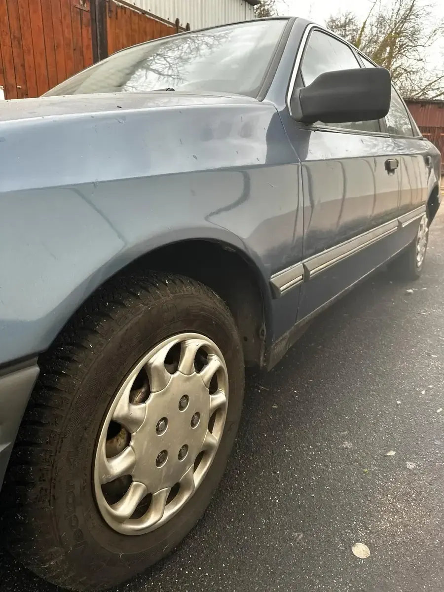 Gebraucht Ford Scorpio 101 PS (74 kW) 1988 Blau Limousine