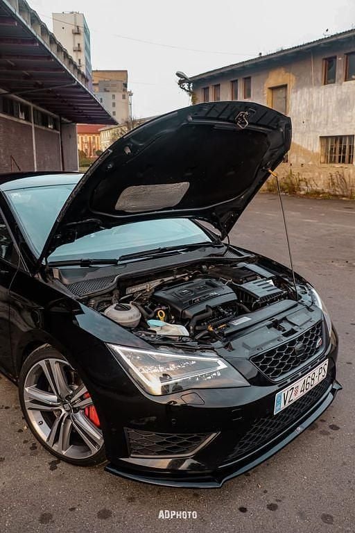 Schwarz Gebraucht 2015 Seat Leon SC CUPRA Kleinwagen | 17.400 € - Bild 1/4