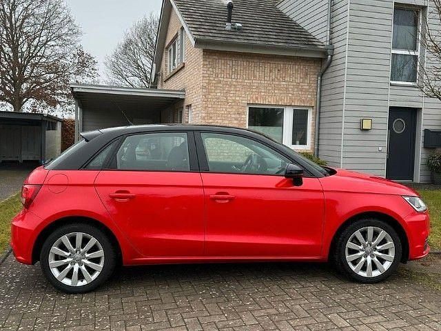 Gebraucht Audi A1 Sportback 125 PS (91 kW) 2016 Rot Kleinwagen