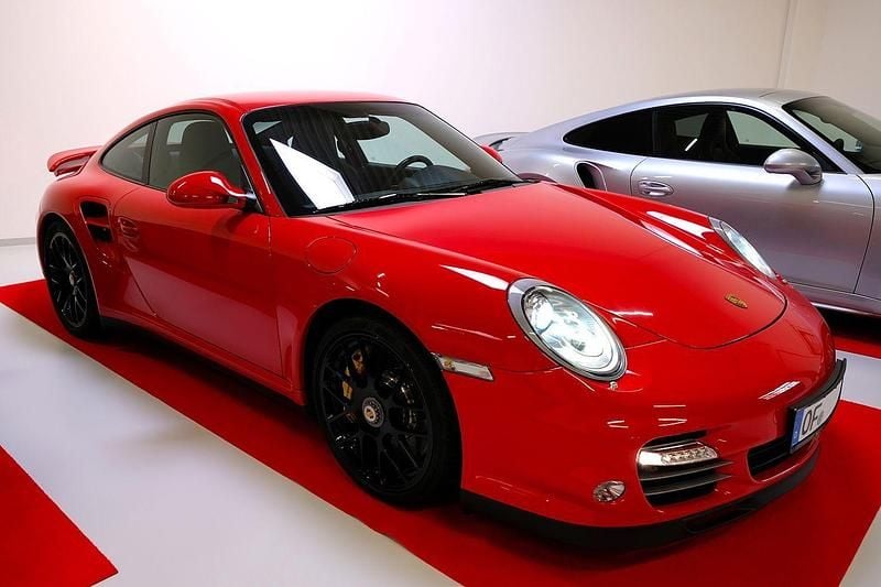 Rot Gebraucht 2012 Porsche 911 Turbo S Coupé | 105.990 € (Superpreis) - Bild 1/4