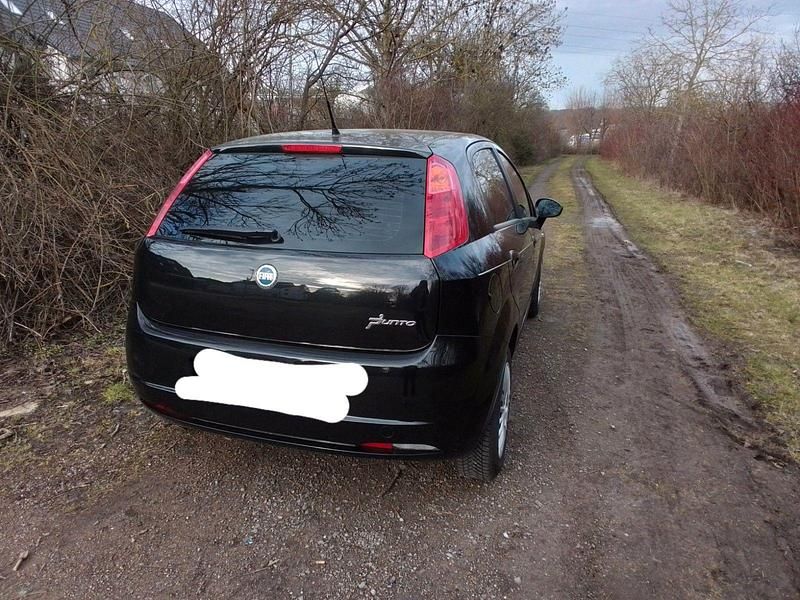Gebraucht Fiat Punto 65 PS (47 kW) 2008 Schwarz Kleinwagen