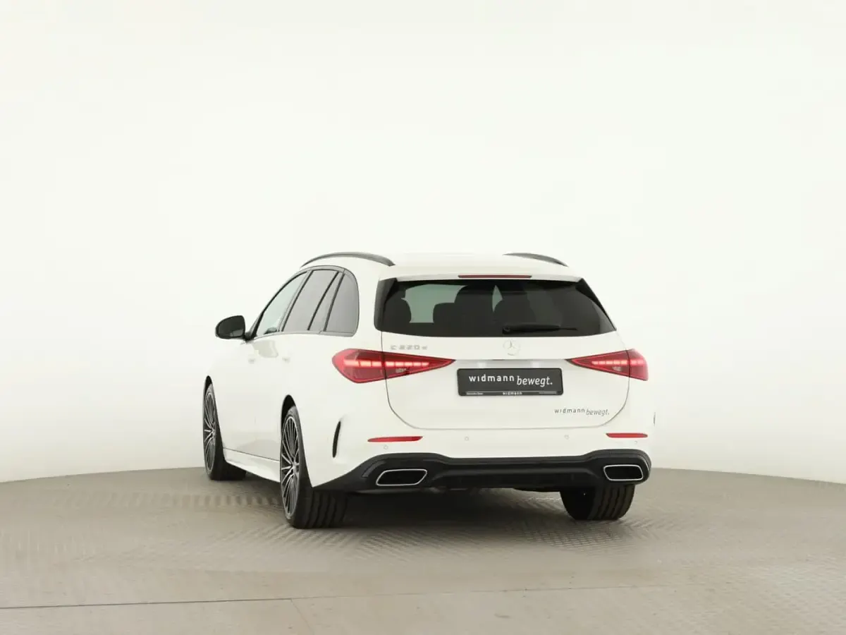 Gebraucht Mercedes C220 AMG 197 PS (144 kW) 2026 Unilack polarweiss Kombi