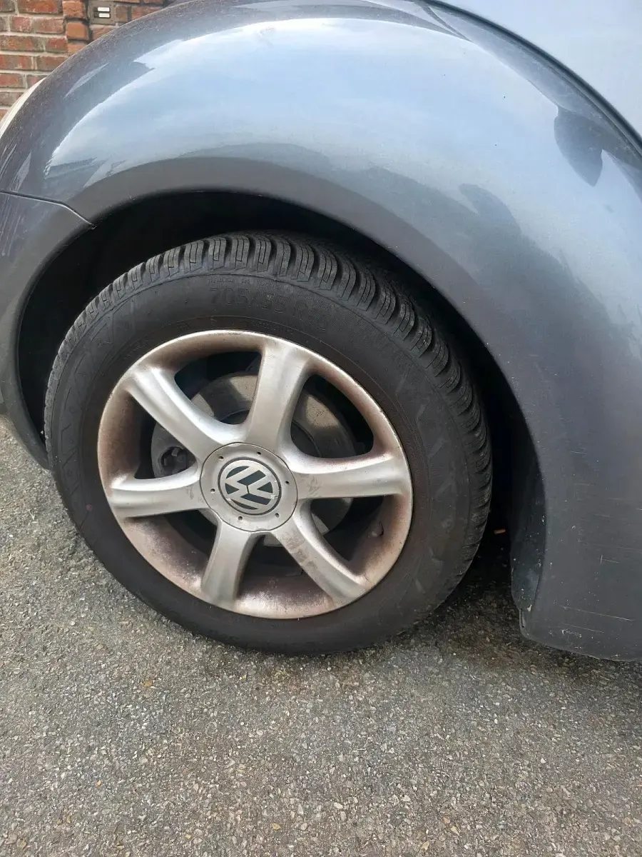 Gebraucht VW New Beetle Sound 101 PS (74 kW) 2004 Grau Kleinwagen