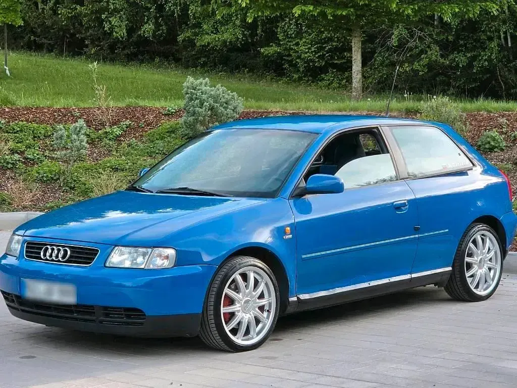 Gebraucht Audi A3 180 PS (132 kW) 1999 Blau Kleinwagen