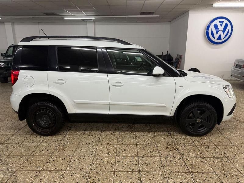 Gebraucht Skoda Yeti Joy 110 PS (80 kW) 2016 Weiß SUV