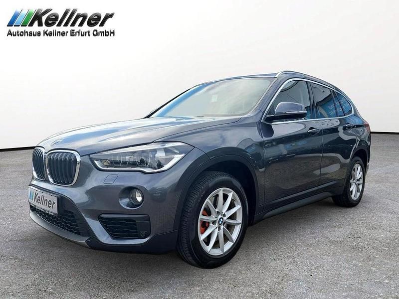 Grau Gebraucht 2016 BMW X1 Advantage SUV | 16.880 € (Fairer Preis) - Bild 1/4