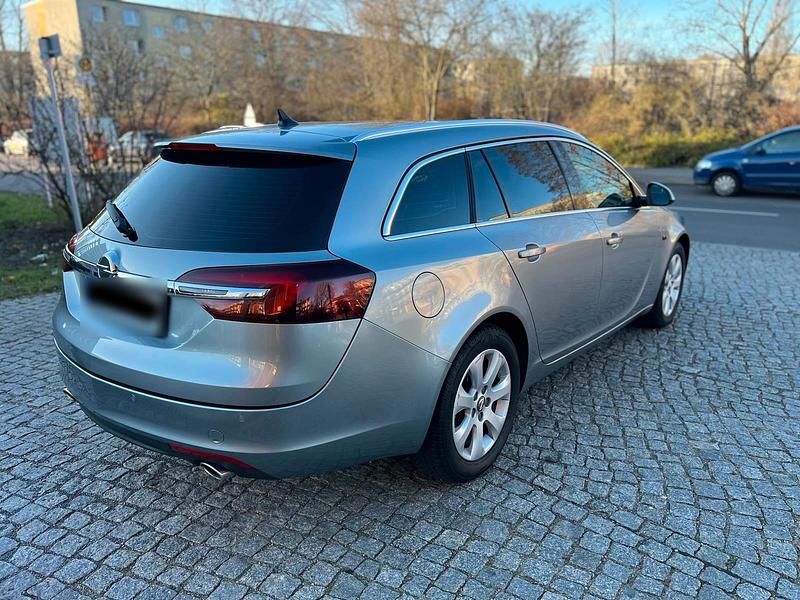 Gebraucht Opel Insignia 194 PS (142 kW) 2014 Grau Kombi