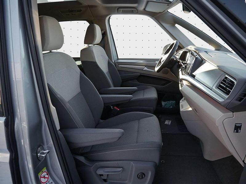 Neu VW Multivan Goal 150 PS (110 kW) 2025 Silber Van
