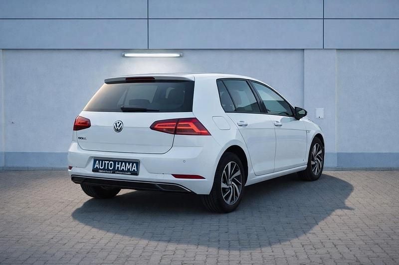 Gebraucht VW Golf VII Sound 110 PS (80 kW) 2018 Weiß Kleinwagen