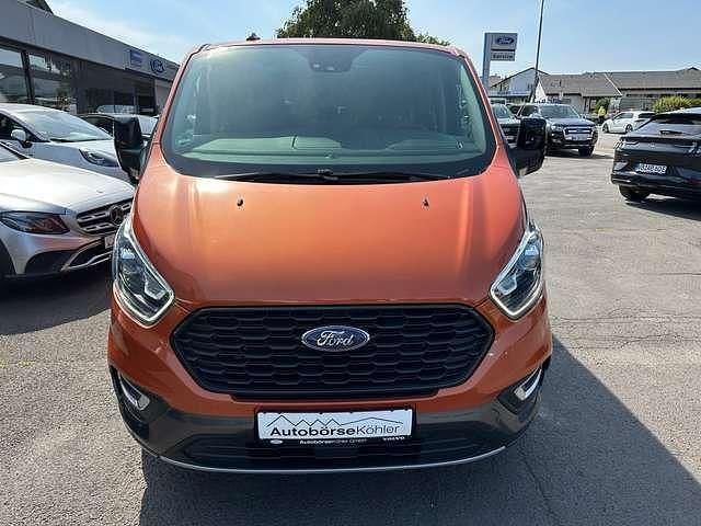 Gebraucht Ford Tourneo Active 185 PS (136 kW) 2022 Orange glow Van / Kleinbus