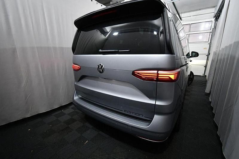 Neu VW Multivan Life 150 PS (110 kW) 2026 Silber Van