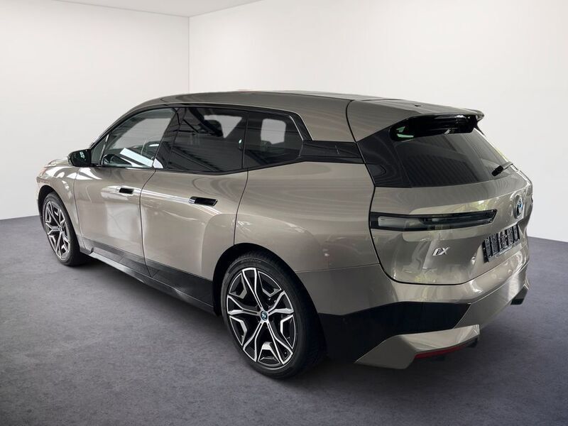 Gebraucht BMW iX Performance 239 kW (326 PS) 2022 Grau SUV