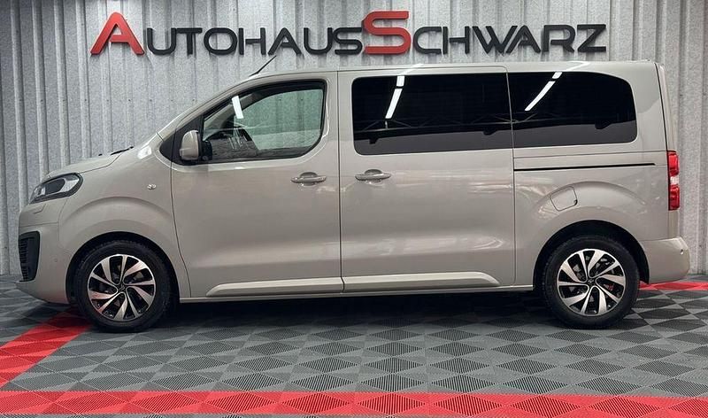 Gebraucht Citroën Spacetourer Shine 179 PS (131 kW) 2018 Lackierung sable Van / Kleinbus