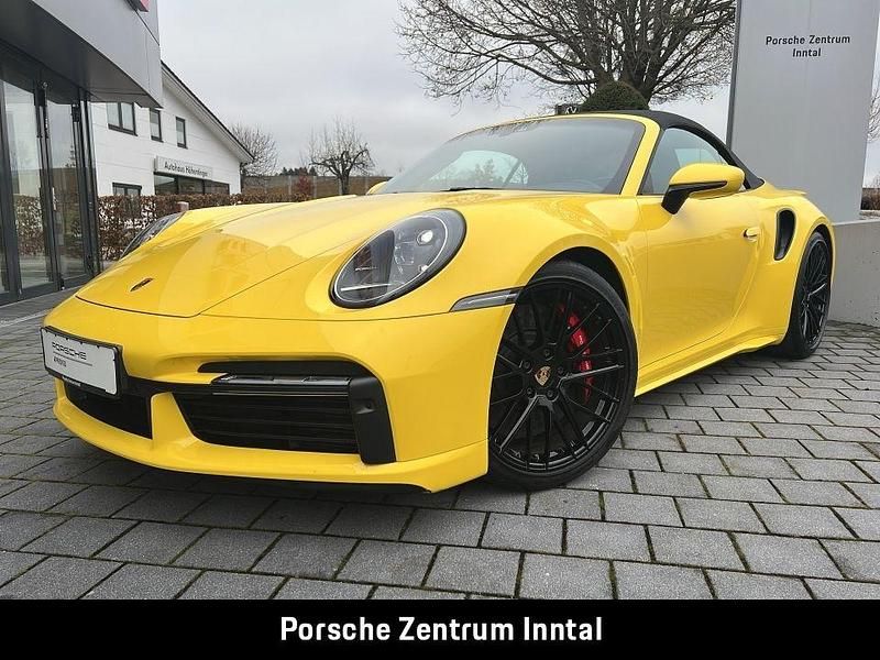 Racinggelb Gebraucht 2020 Porsche 992 Cabrio | 189.890 € (Fairer Preis) - Bild 1/4