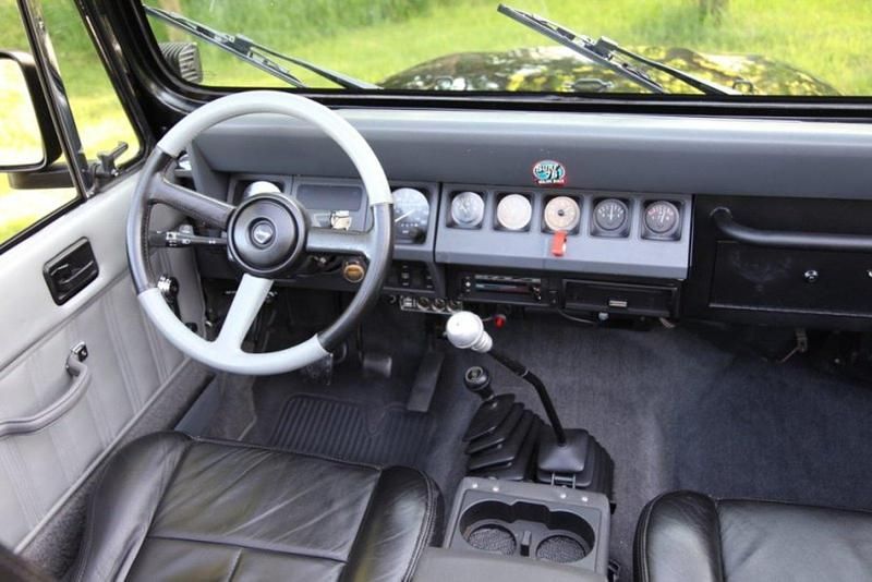 Gebraucht Jeep Wrangler 103 PS (75 kW) 1990 Schwarz SUV