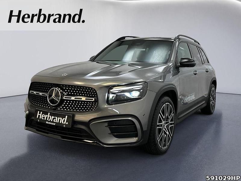 Metalliclack mountaingrau Neu 2025 Mercedes GLB220 AMG SUV | 63.490 € - Bild 1/4