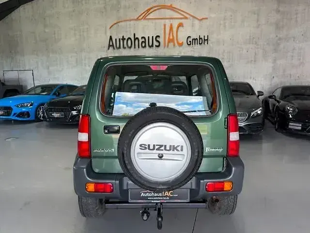 Gebraucht Suzuki Jimny Club 86 PS (63 kW) 2014 Grün SUV