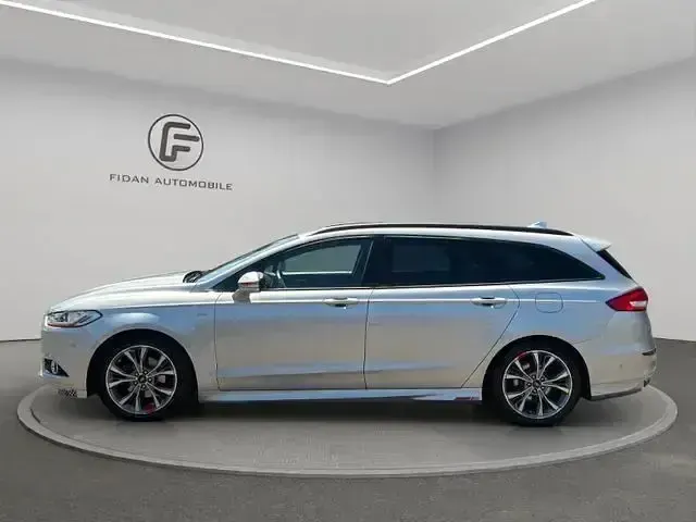 Gebraucht Ford Mondeo ST-Line 179 PS (131 kW) 2018 Silber Kombi