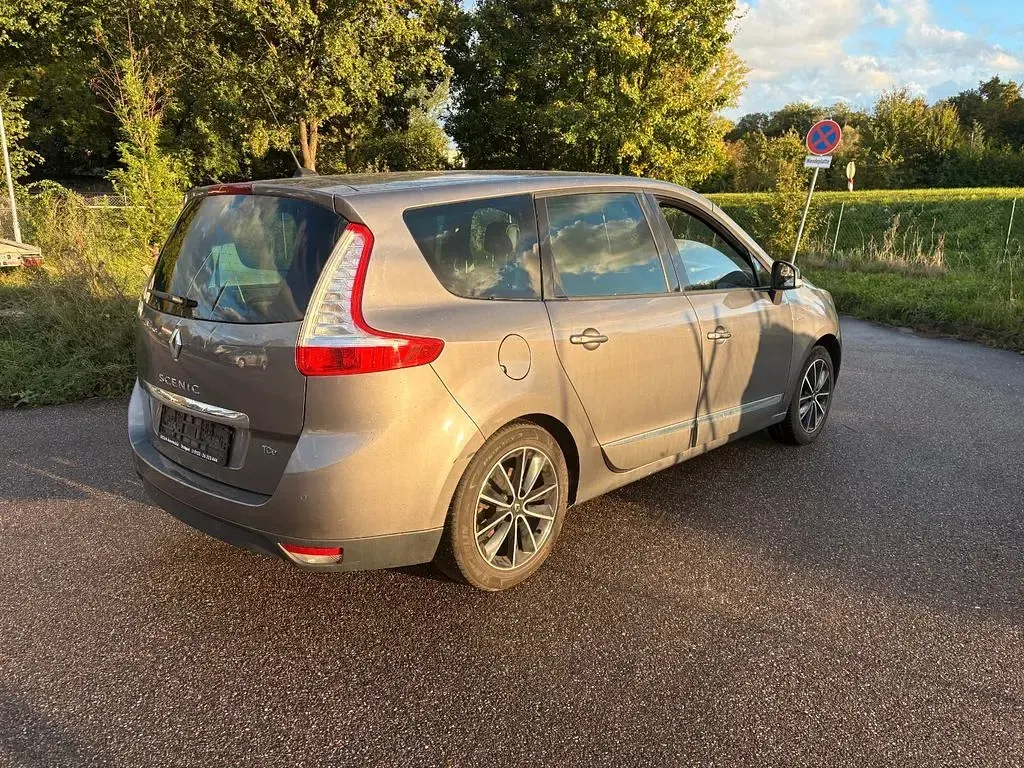 Gebraucht Renault Scenic E-Tech 116 PS (85 kW) 2012 Grau Limousine