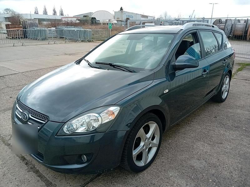 Gebraucht Kia Ceed 140 PS (102 kW) 2009 Kleinwagen