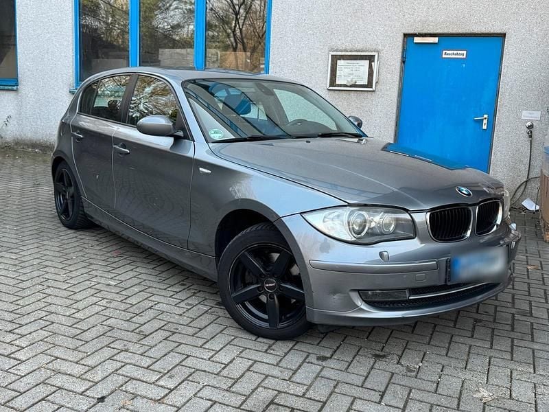 Gebraucht BMW 118 143 PS (105 kW) 2008 Grau Kleinwagen