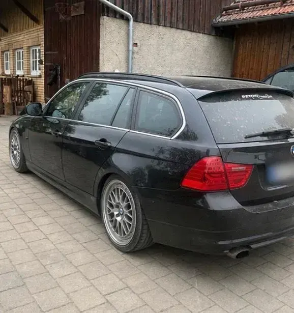 Second-hand BMW 320 M Performance 183 CP (134 kW) 2012 Negru Break