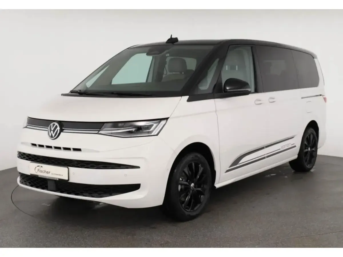 Second-hand VW Multivan Life 150 CP (110 kW) 2026 Monovolum