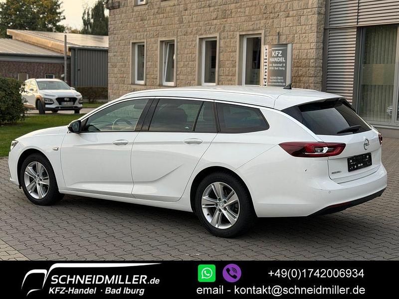 Gebraucht Opel Insignia 122 PS (89 kW) 2022 Weiß Kombi