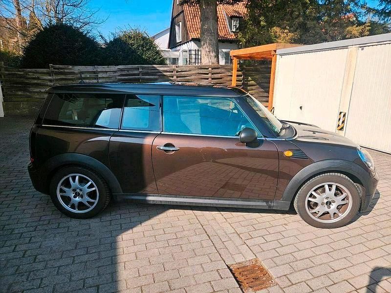 Gebraucht Mini One Clubman 95 PS (69 kW) 2009 Braun Kombi