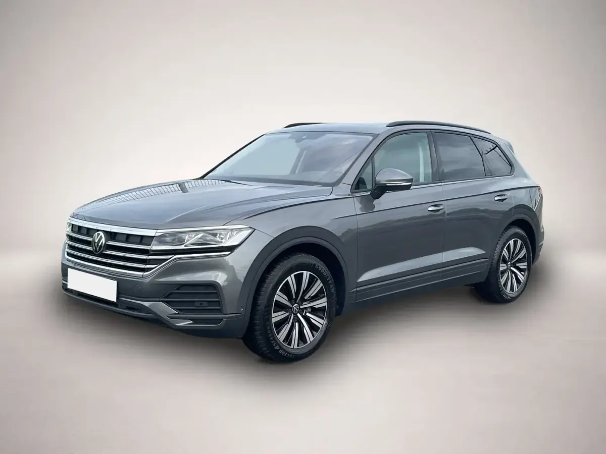 Gebraucht VW Touareg 231 PS (169 kW) 2025 SUV