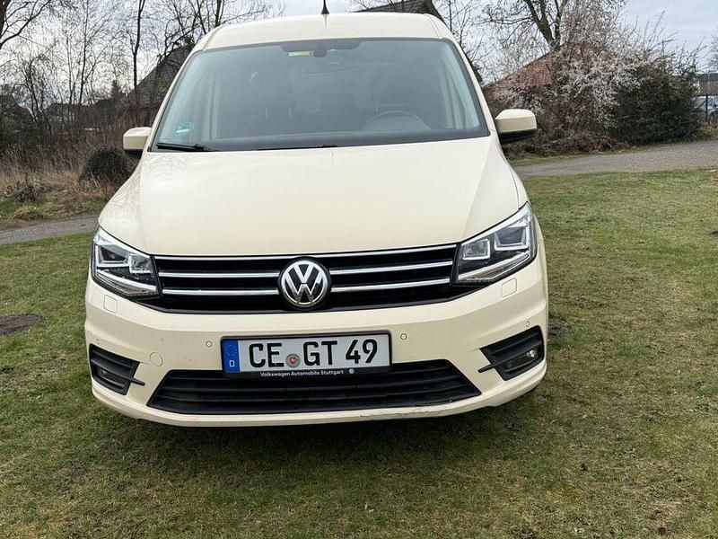 Gebraucht VW Caddy Maxi 150 PS (110 kW) 2018 Gelb Van / Kleinbus