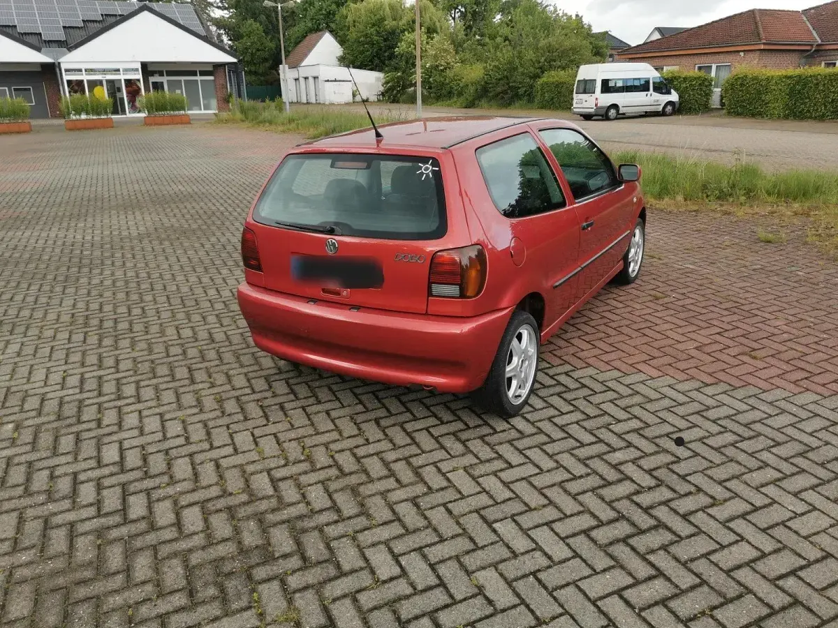Gebraucht VW Polo 50 PS (36 kW) 1997 Rot Kleinwagen
