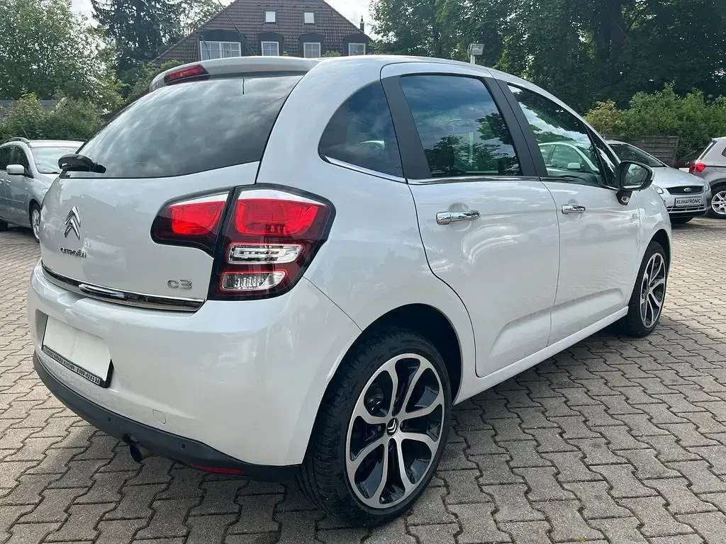 Brugt Citroën C3 Exclusive 110 HK (80 kW) 2015 Hvid Sedan