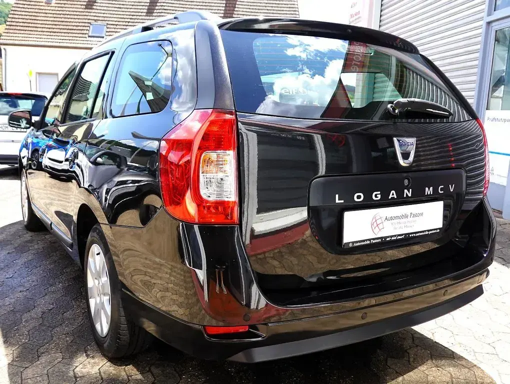 Gebraucht Dacia Logan MCV Lauréate 75 PS (55 kW) 2015 Schwarz Kombi