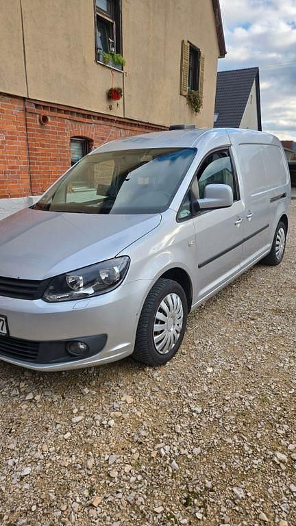 Grau Gebraucht 2014 VW Caddy Maxi Van / Kleinbus | 9.900 € (Guter Preis) - Bild 1/4