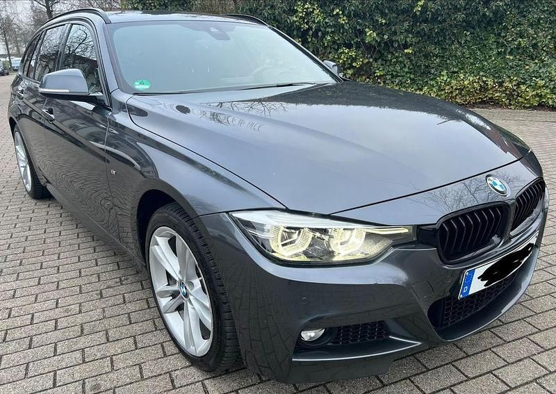 Gebraucht BMW 320 M Sport 190 PS (139 kW) 2018 Grau Kombi