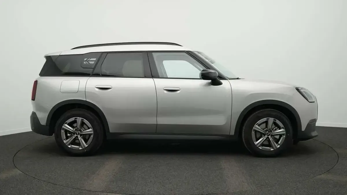Gebraucht Mini Countryman Classic 163 PS (119 kW) 2025 Grau SUV