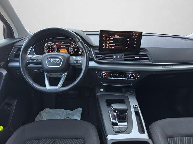 Gebraucht Audi Q5 Basis 299 PS (219 kW) 2023 Mythosschwarz metallic SUV