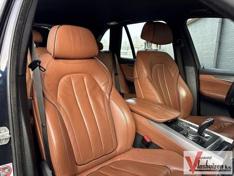 Gebraucht BMW X5 Executive 313 PS (230 kW) 2015 Blau SUV