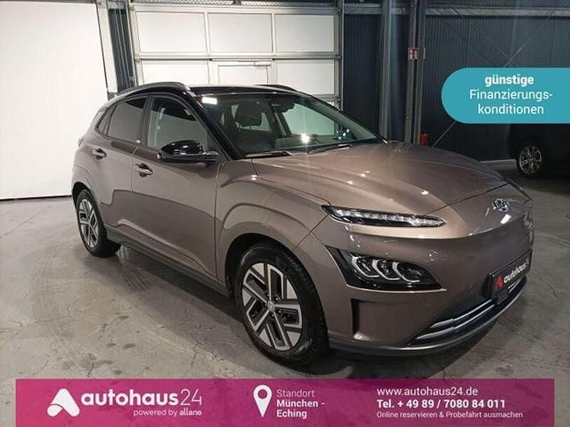 Silber Gebraucht 2021 Hyundai Kona Prime SUV | 23.880 € (Fairer Preis) - Bild 1/4
