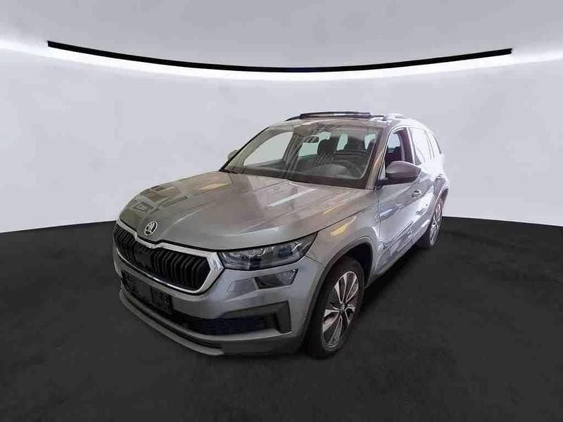 Grau Gebraucht 2022 Skoda Kodiaq Tour SUV | 26.790 € (Superpreis) - Bild 1/4