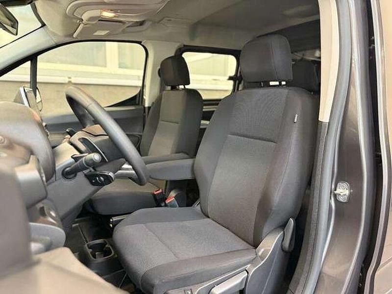 Gebraucht Fiat Doblò 289 PS (212 kW) 2024 Grau Van / Kleinbus