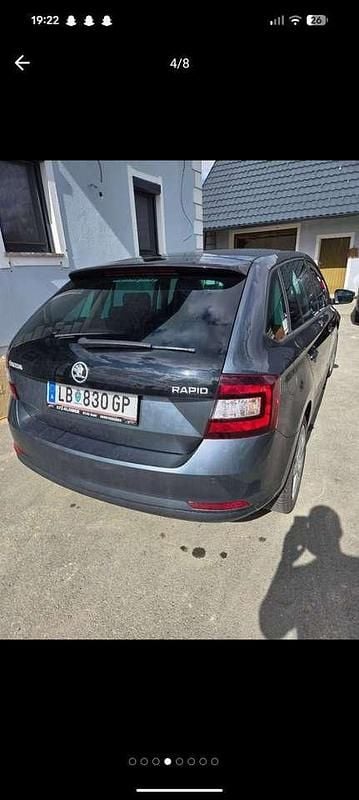 Gebraucht Skoda Rapid Sport 90 PS (66 kW) 2017 Grau Kleinwagen