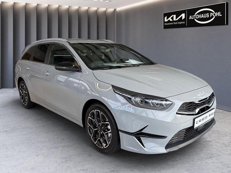 Grau Neu 2025 Kia Ceed Sportswagon Kombi | 26.880 € (Fairer Preis) - Bild 1/4