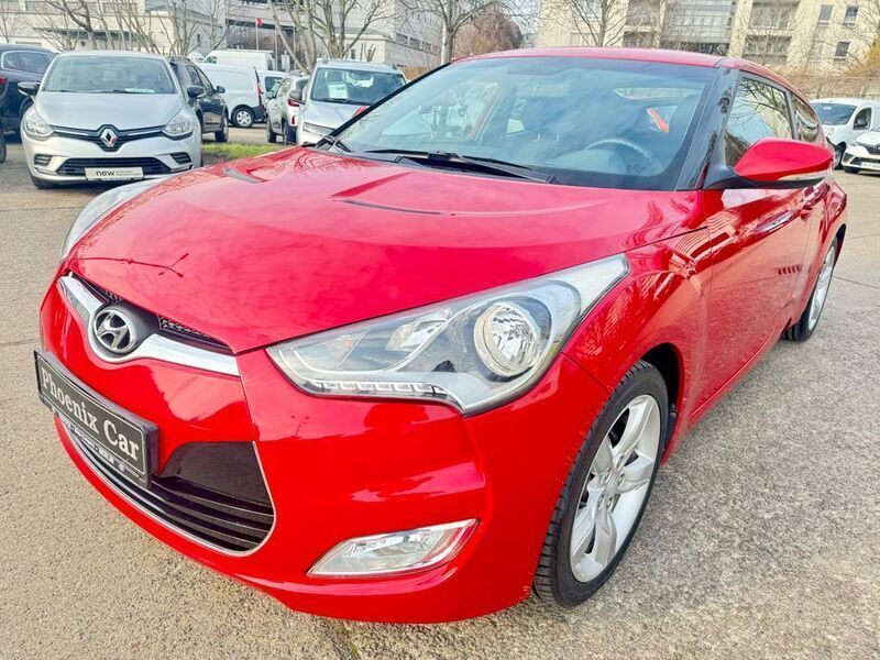 Rot Gebraucht 2012 Hyundai Veloster Style Kleinwagen | 7.950 € (Fairer Preis) - Bild 1/4
