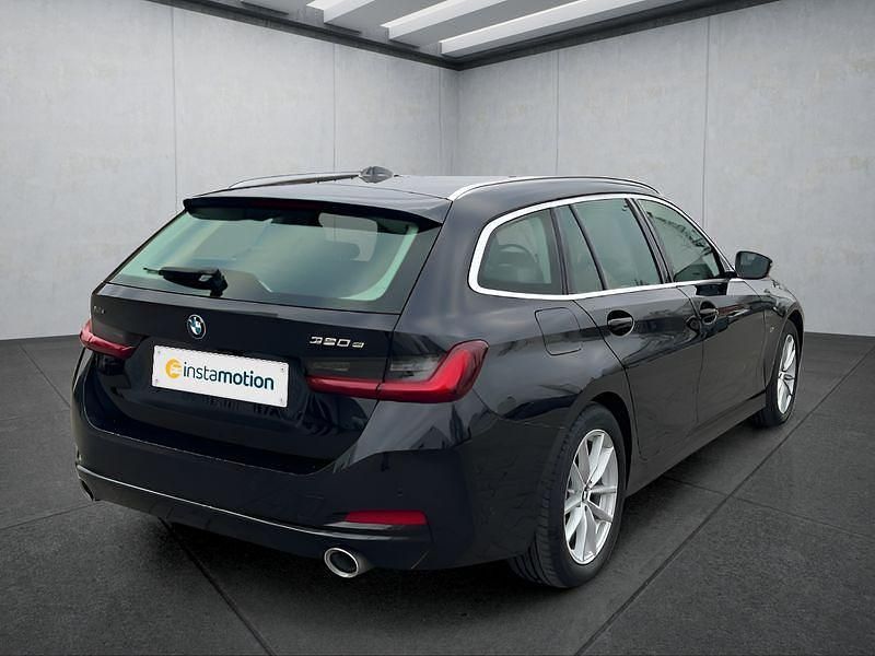 Gebraucht BMW 320e 204 PS (150 kW) 2022 Schwarz Kombi