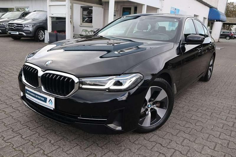 Gebraucht BMW 520 190 PS (139 kW) 2022 Schwarz ii Limousine
